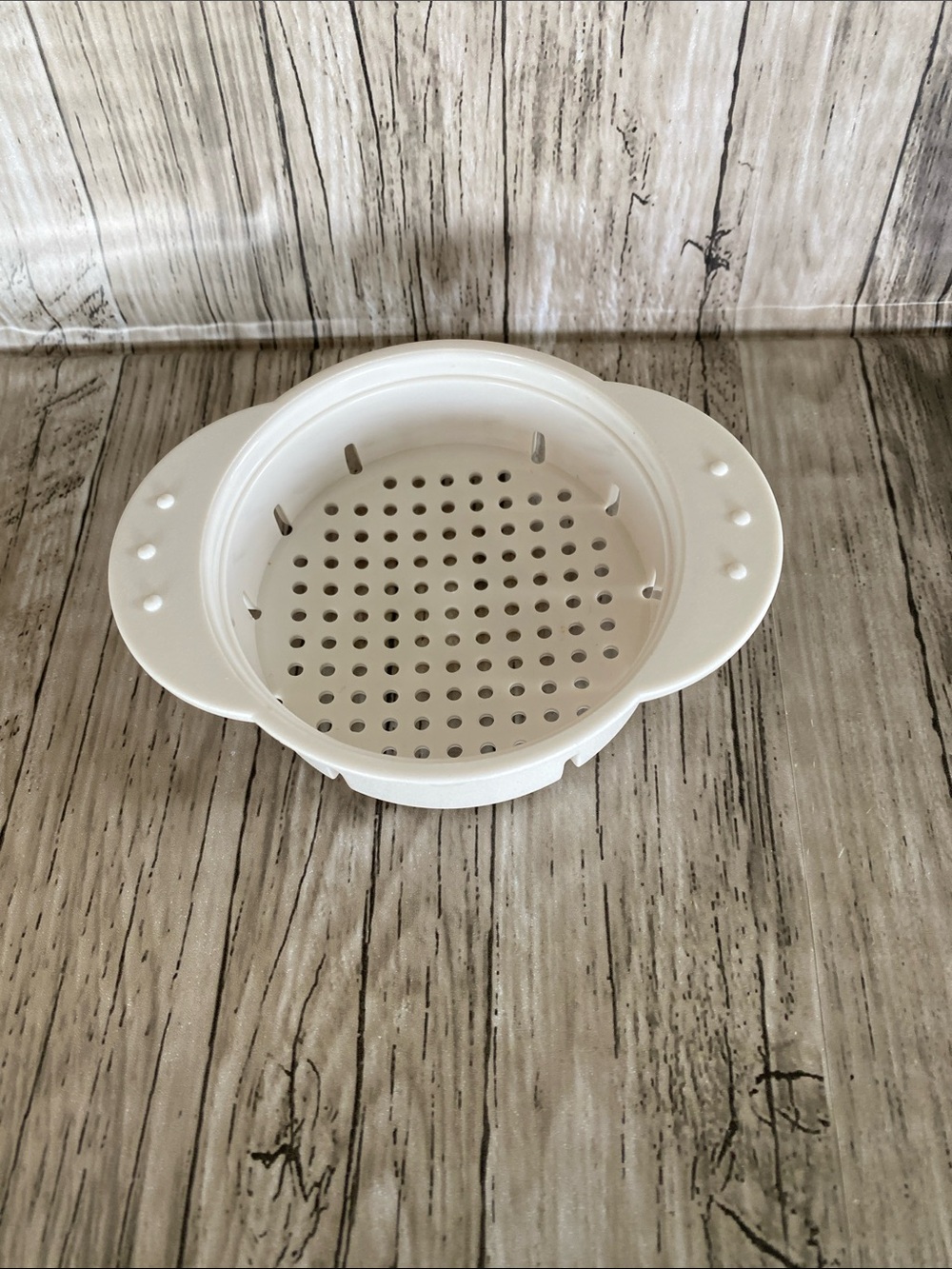 PAMPERED CHEF CAN STRAINER
